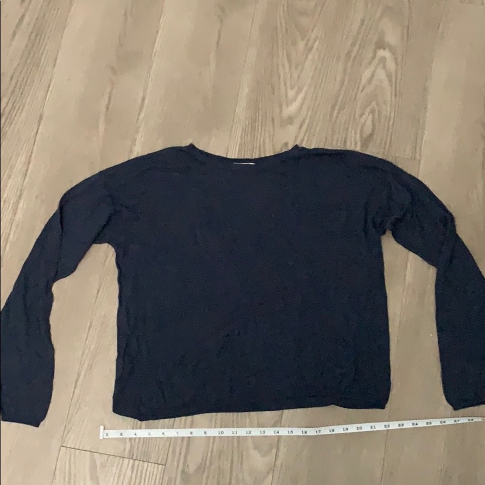 Forever 21 Blue Sweater Contemporary size Large